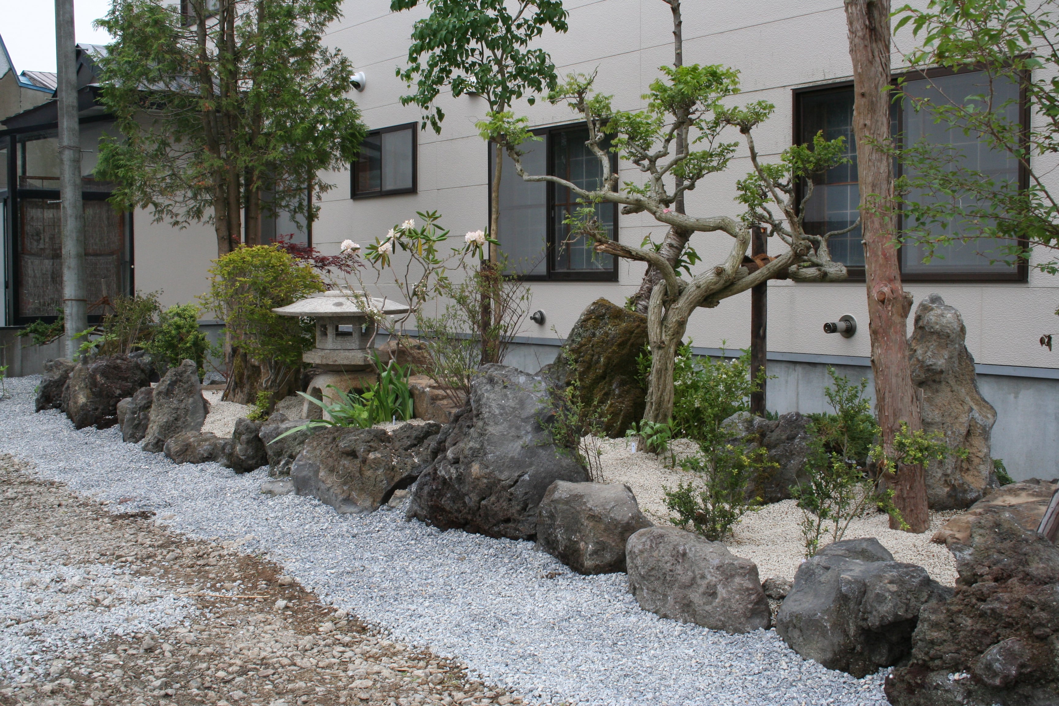 木古内のお寺の庭園工事